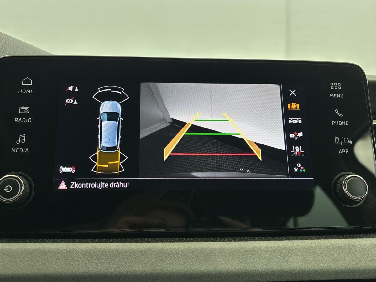 Škoda Scala Hatchback 1,5 l 110 kw