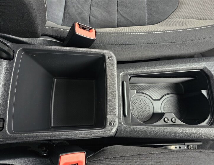 Volkswagen Golf Sportsvan 34