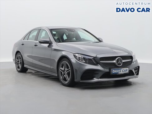 Mercedes-Benz Třídy C Sedan / Limuzína 2,0 l 190 kw
