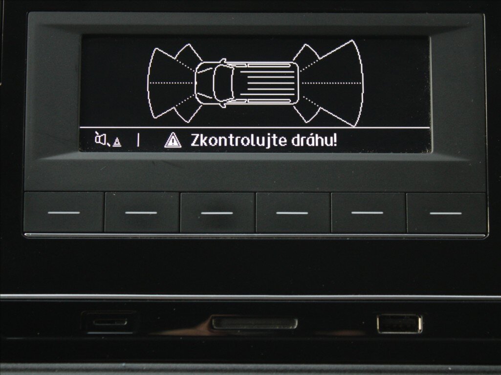 Volkswagen Crafter Skříň 2,0 l 103 kw