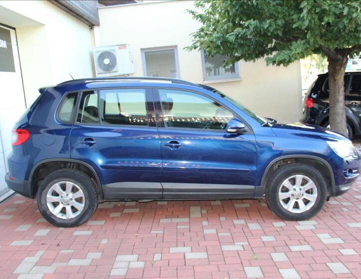 Volkswagen Tiguan 6
