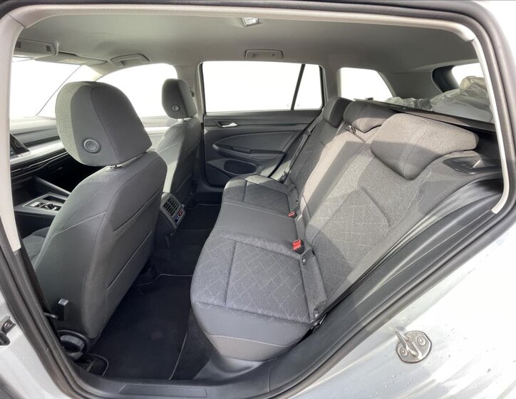 Volkswagen Golf Kombi 1,5 l 110 kw