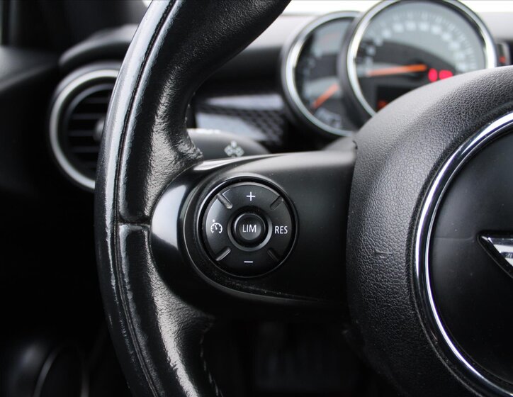 Mini Cooper S Hatchback 2,0 l 141 kw