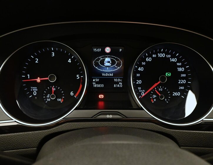 Volkswagen Passat Kombi 2,0 l 110 kw