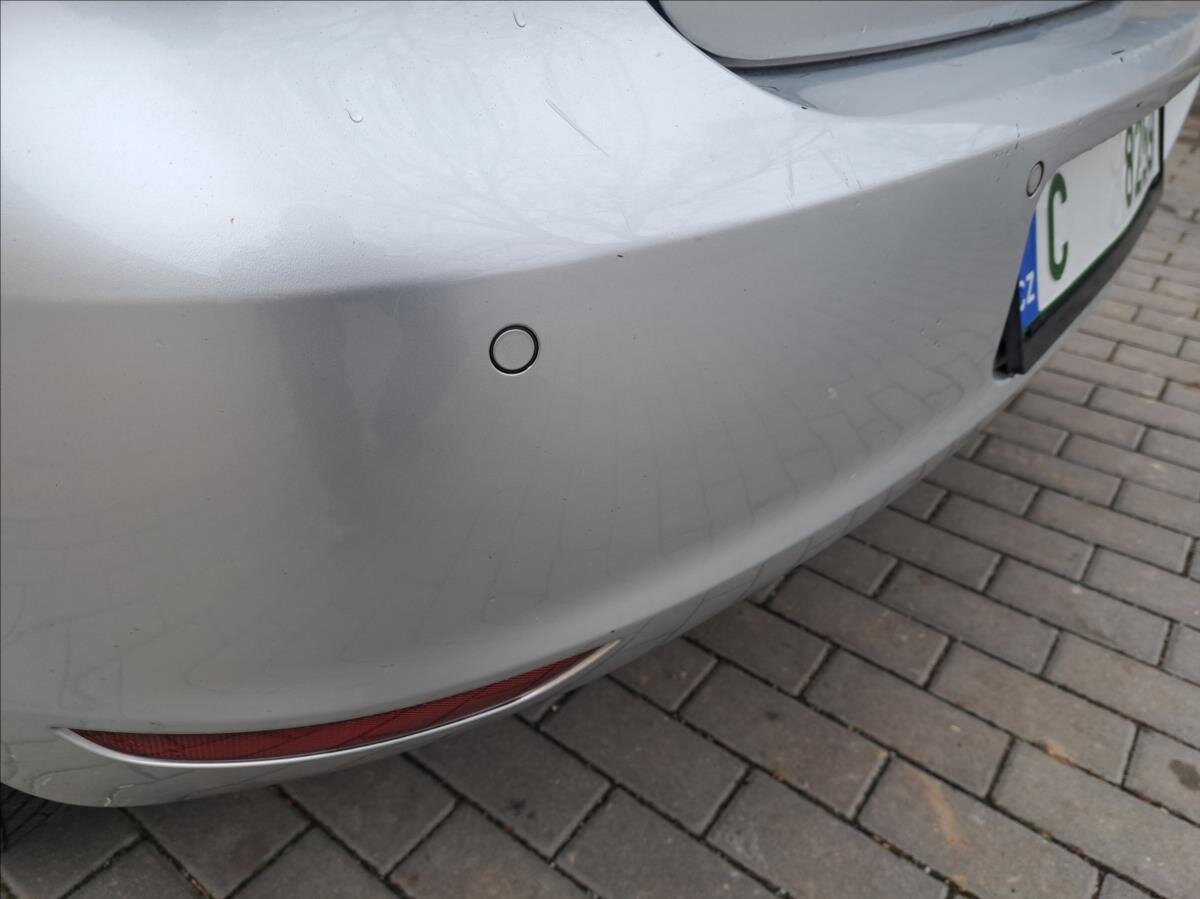 Volkswagen Golf Hatchback 1,6 l 66 kw