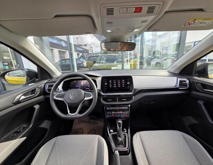 Volkswagen T-Cross SUV 999,0 85 kw