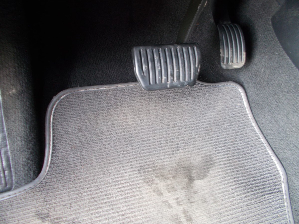 Ford Galaxy MPV 2,0 l 103 kw