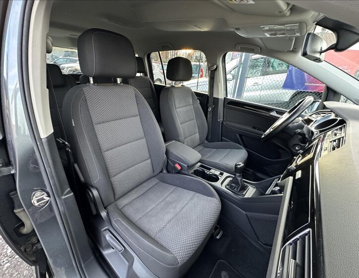 Volkswagen Touran MPV 2,0 l 110 kw