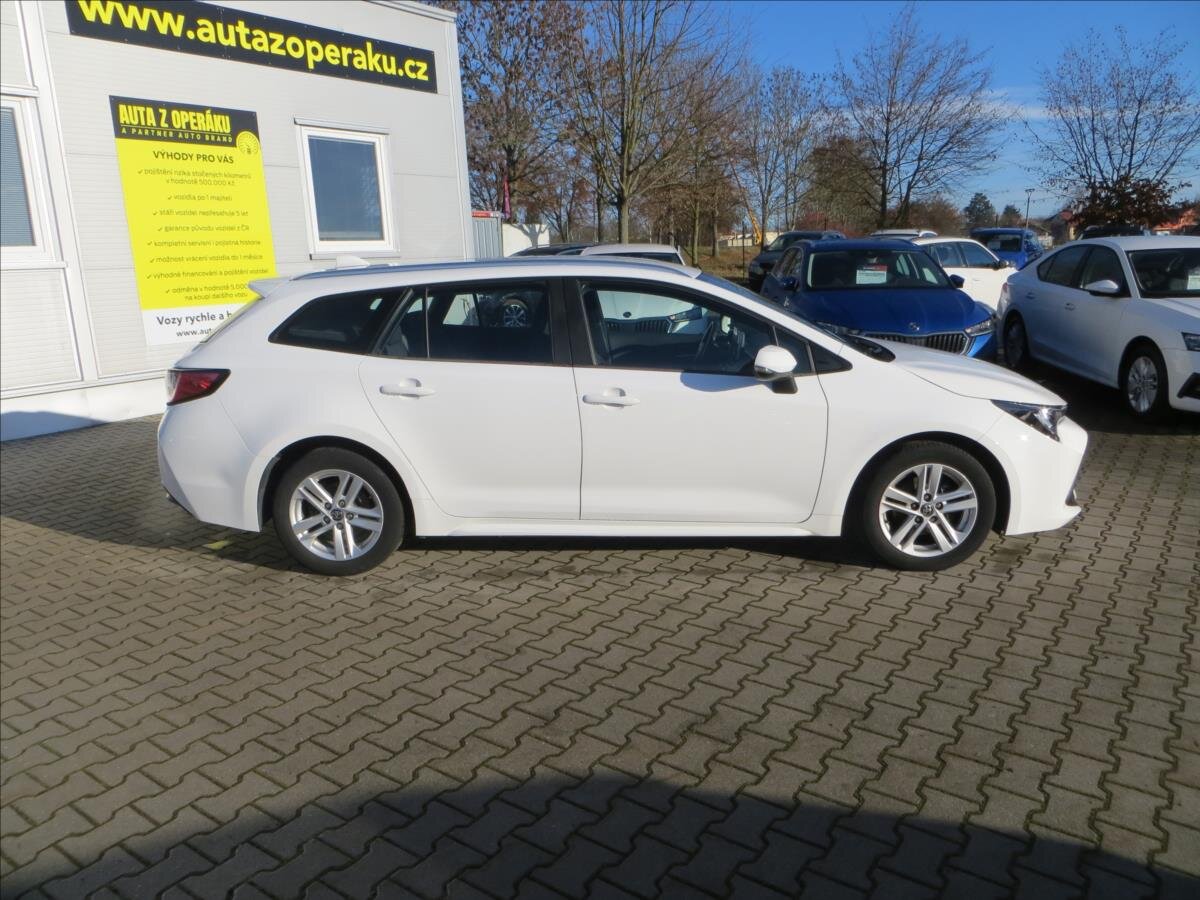 Toyota Corolla Kombi 1,2 l 85 kw