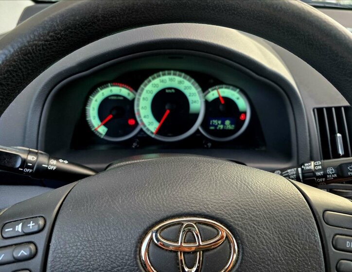 Toyota Corolla Verso 22