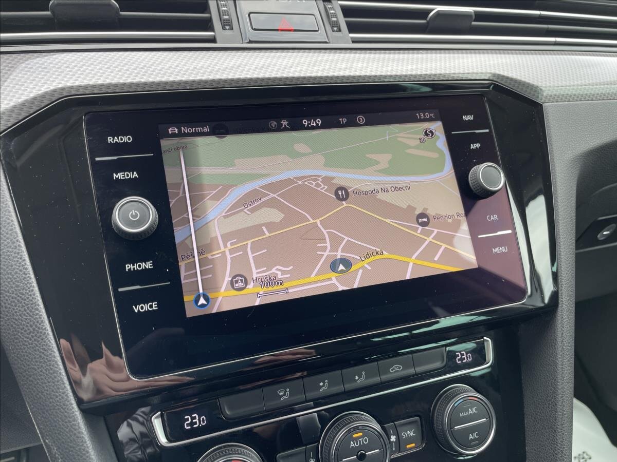 Volkswagen Passat Kombi 2,0 l 140 kw