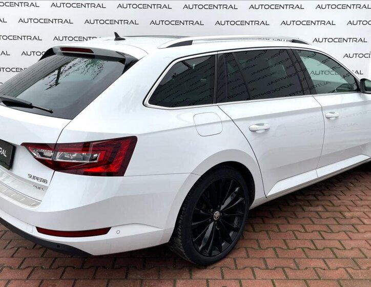 Škoda Superb 4