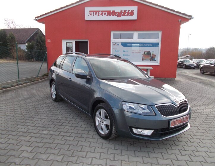 Škoda Octavia Kombi 2,0 l 110 kw