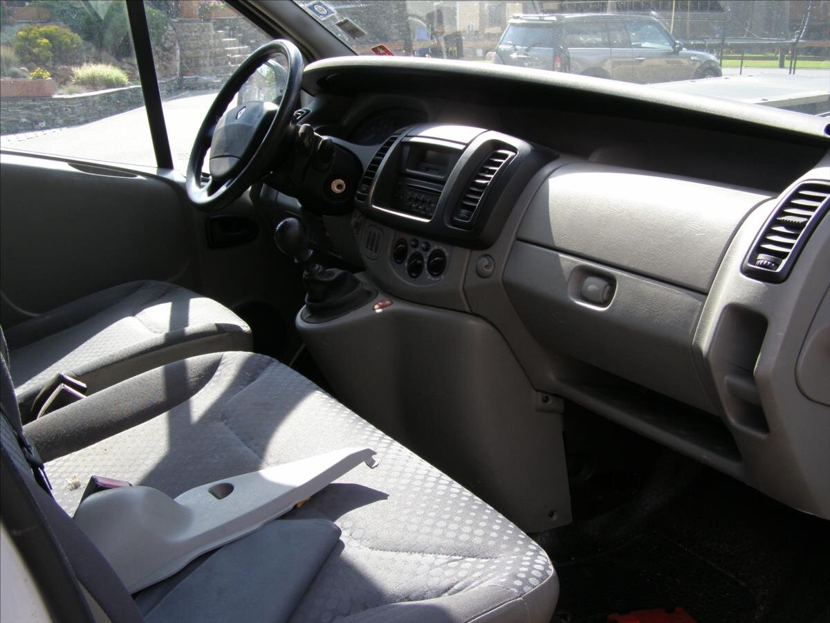 Renault Trafic Skříň 2,0 l 84 kw
