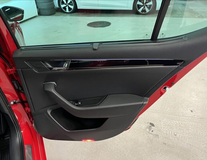 Škoda Superb Liftback 2,0 l 206 kw