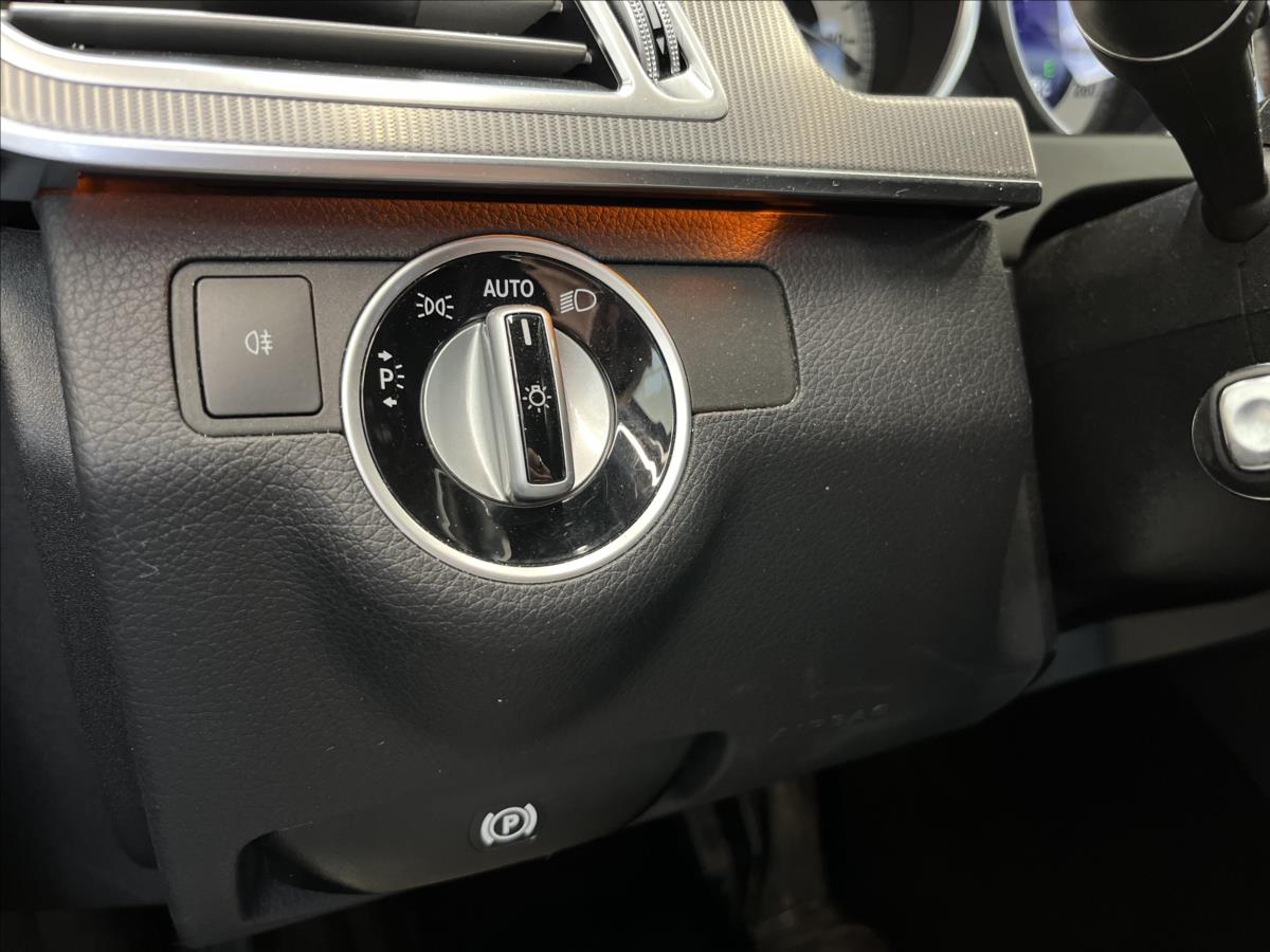 Mercedes-Benz Třídy E