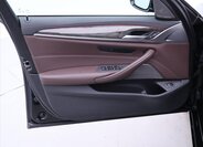 BMW Řada 5 Kombi 3,0 l 250 kw