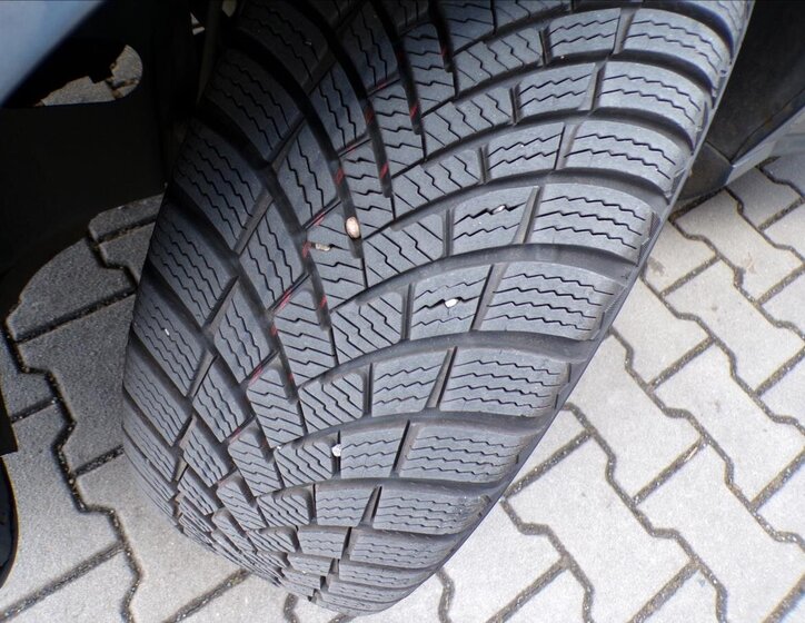 Volkswagen Passat Kombi 1,9 l 77 kw