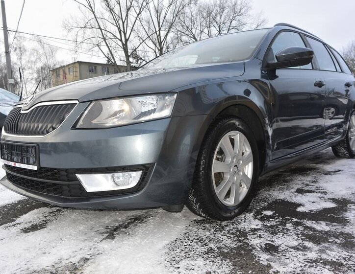 Škoda Octavia Kombi 2,0 l 110 kw