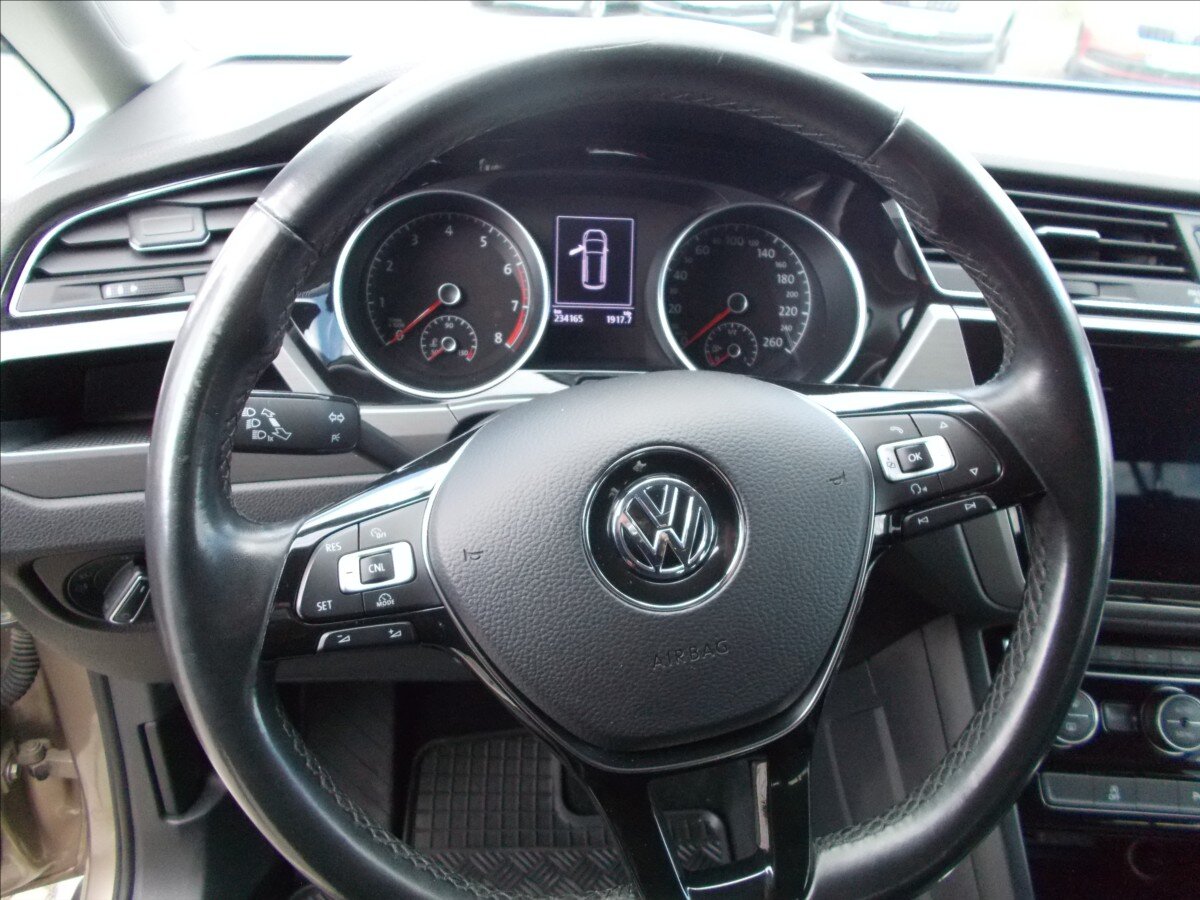 Volkswagen Touran MPV 1,4 l 110 kw