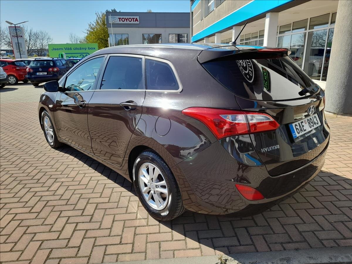Hyundai i30 Kombi 1,6 l 88 kw