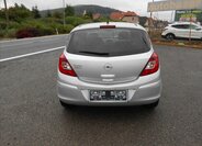 Opel Corsa Hatchback 1,4 l 64 kw