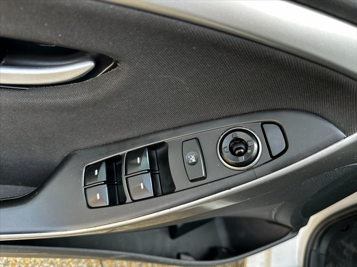 Hyundai i30 Kombi 1,6 l 81 kw