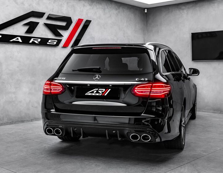 Mercedes-Benz Třídy C 6