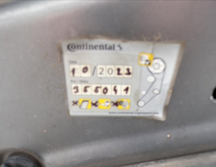 Volkswagen Passat Sedan 2,0 l 103 kw