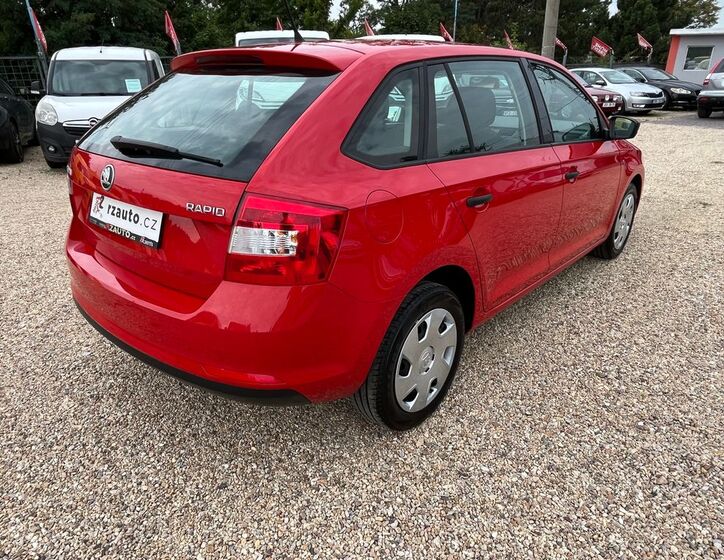 Škoda Rapid 8