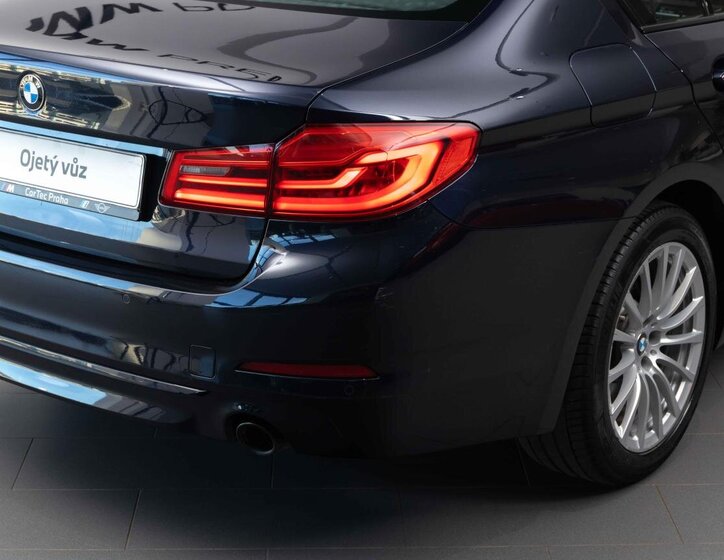 BMW Řada 5 9