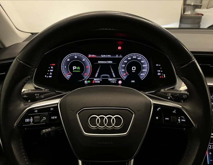 Audi A6 Allroad Kombi 3,0 l 210 kw