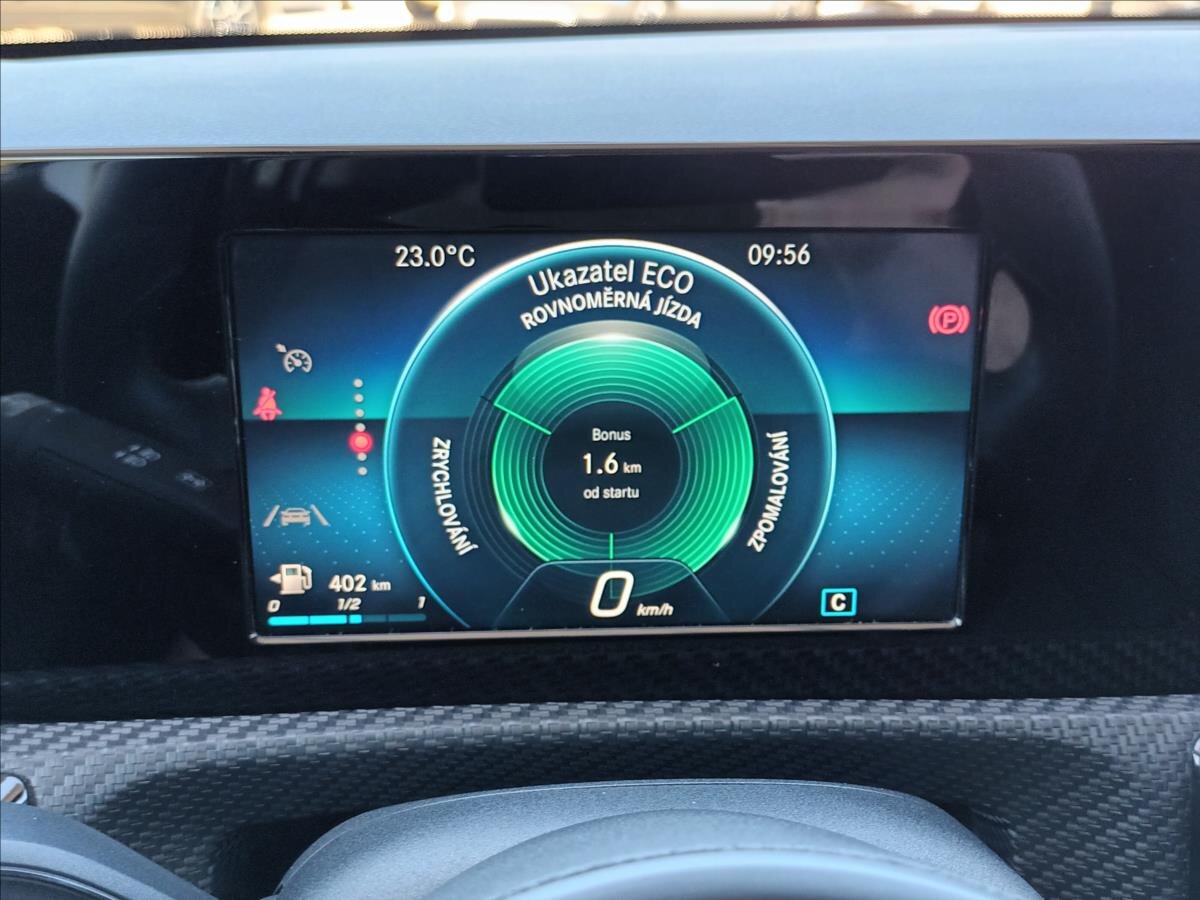 Mercedes-Benz Třídy A Hatchback 1,3 l 80 kw