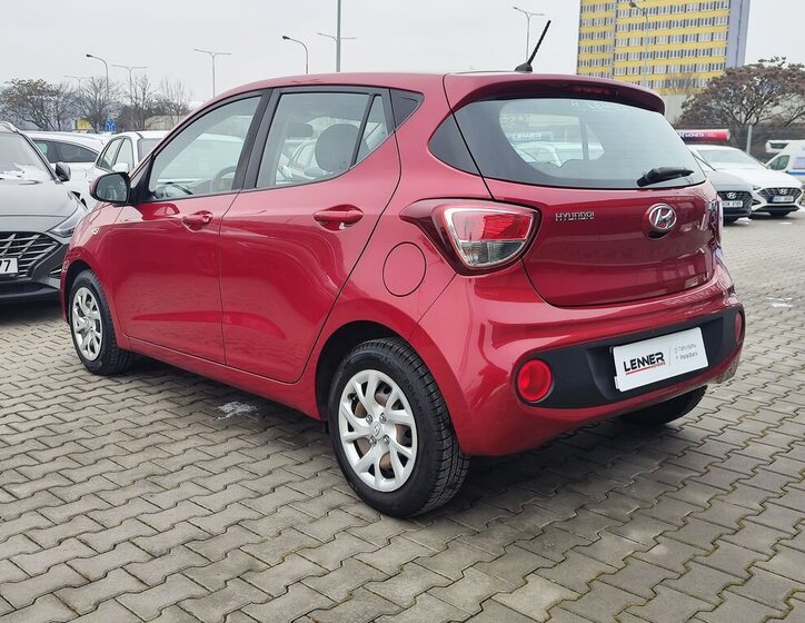 Hyundai i10 Hatchback 998,0 49 kw