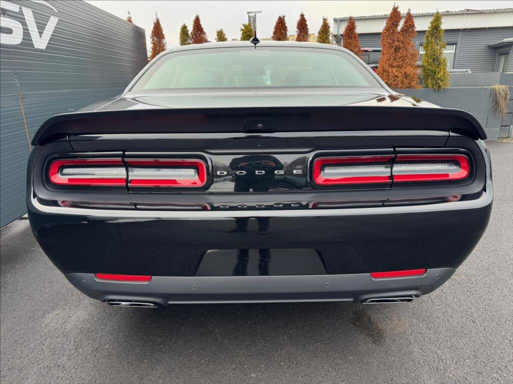 Dodge Challenger Kupé 6,4 l 362 kw