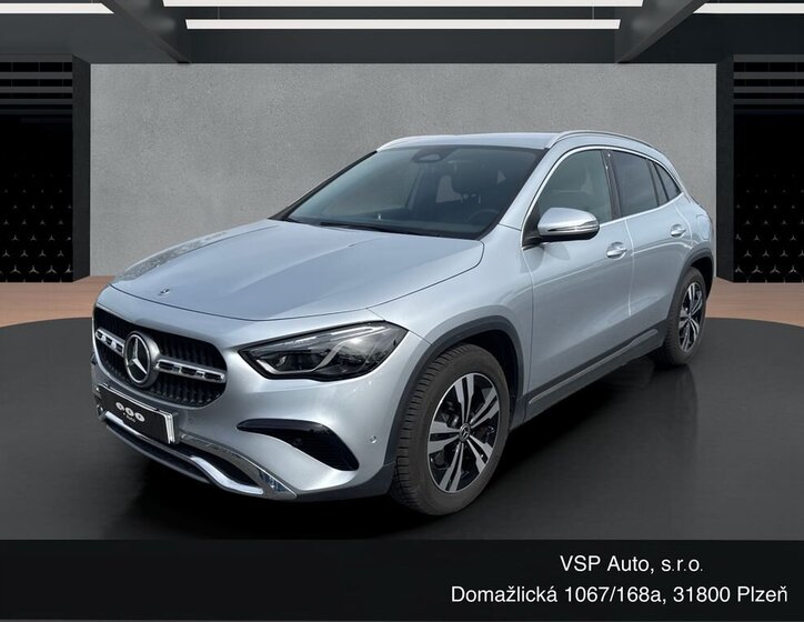 Mercedes-Benz GLA SUV / Terénní 2,0 l 110 kw