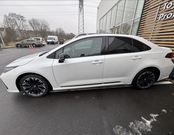 Toyota Corolla Sedan 1,8 l 72 kw