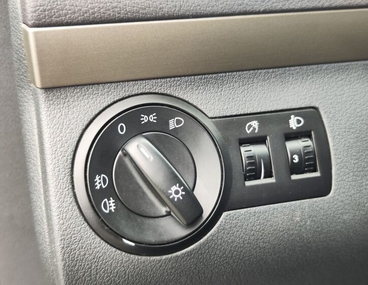 Volkswagen Touran MPV 1,4 l 103 kw