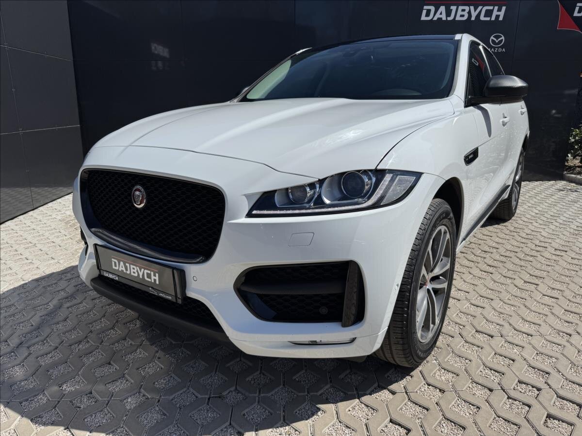 Jaguar F-Pace SUV / Terénní 2,0 l 132 kw