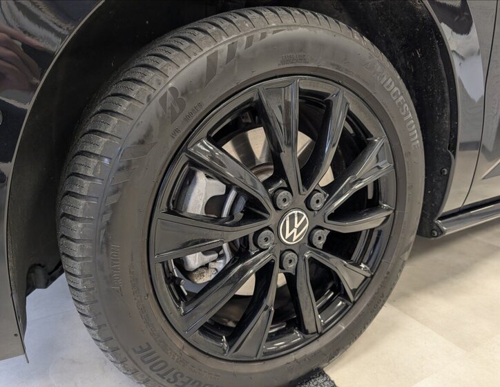 Volkswagen Multivan VAN / Minibus 1,5 l 130 kw