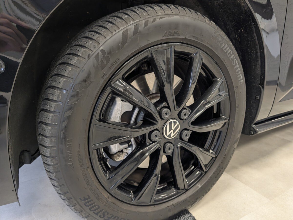 Volkswagen Multivan VAN / Minibus 1,5 l 130 kw