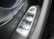 Mercedes-Benz Třídy E 28