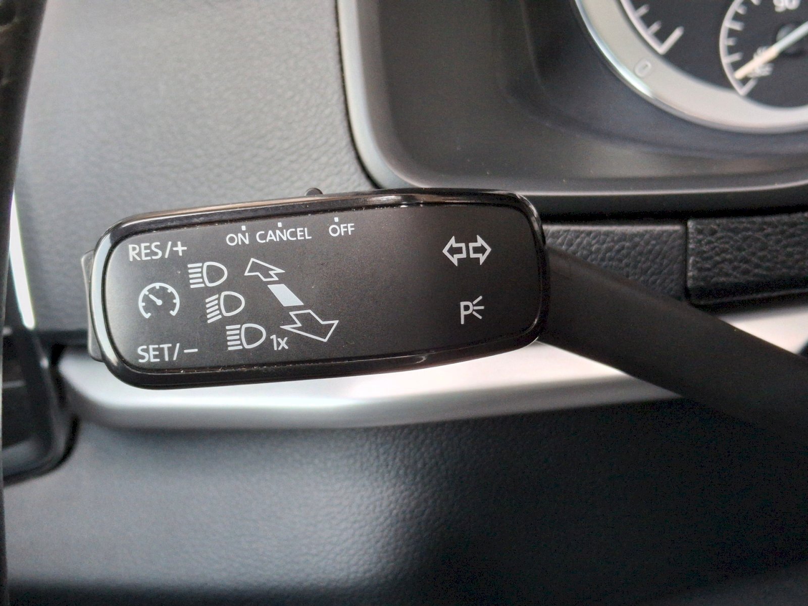 Škoda Karoq SUV / Terénní 1,5 l 110 kw