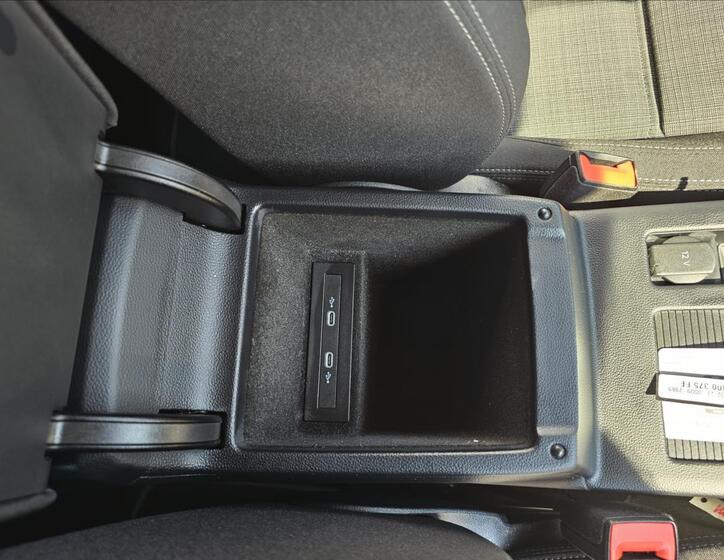 Volkswagen Passat 40