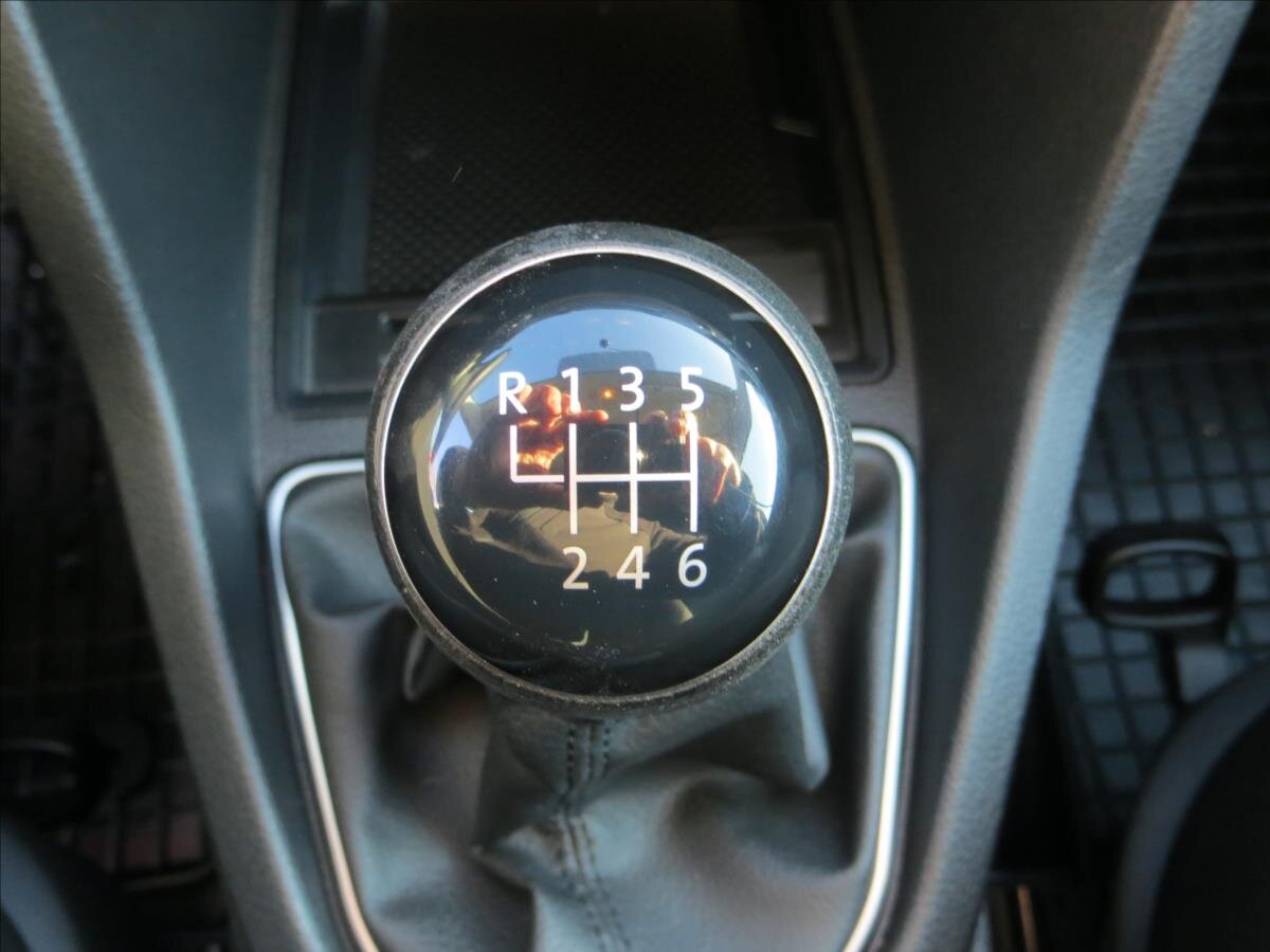 Volkswagen Caddy Skříň 1,4 l 81 kw