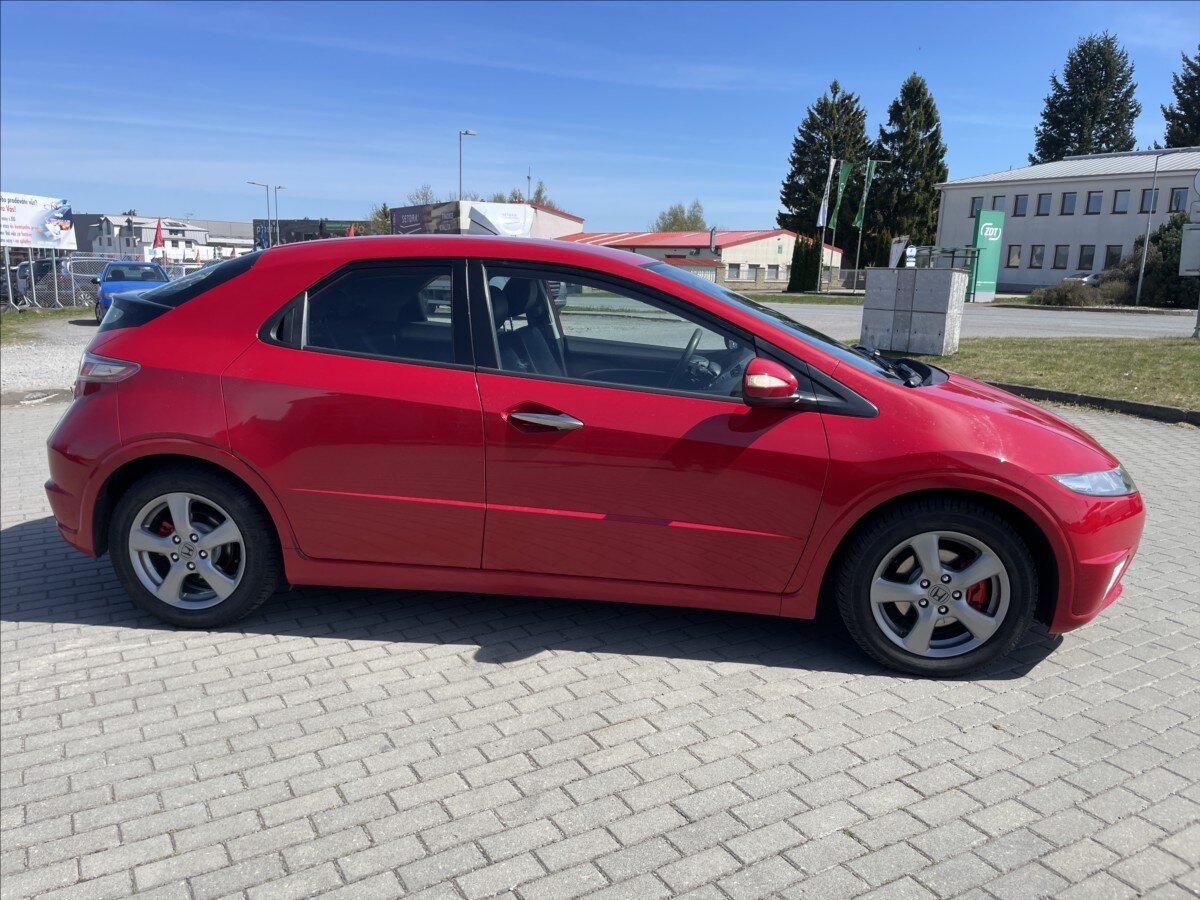 Honda Civic Hatchback 1,3 l 73 kw