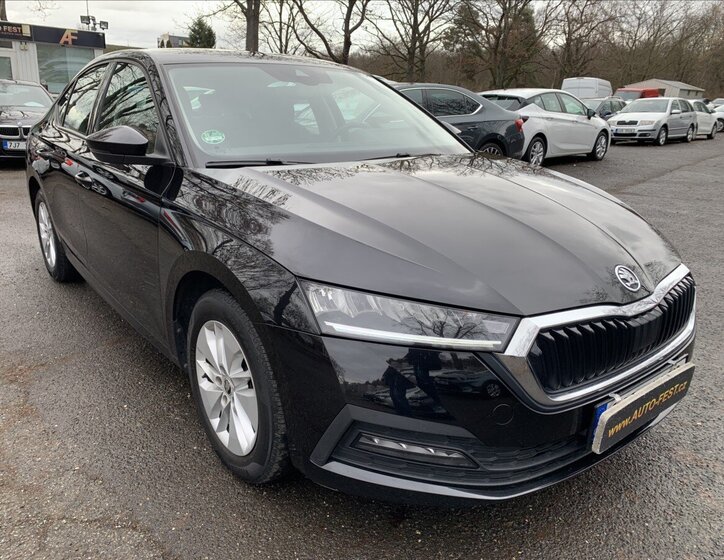 Škoda Octavia Sedan / Limuzína 999,0 81 kw