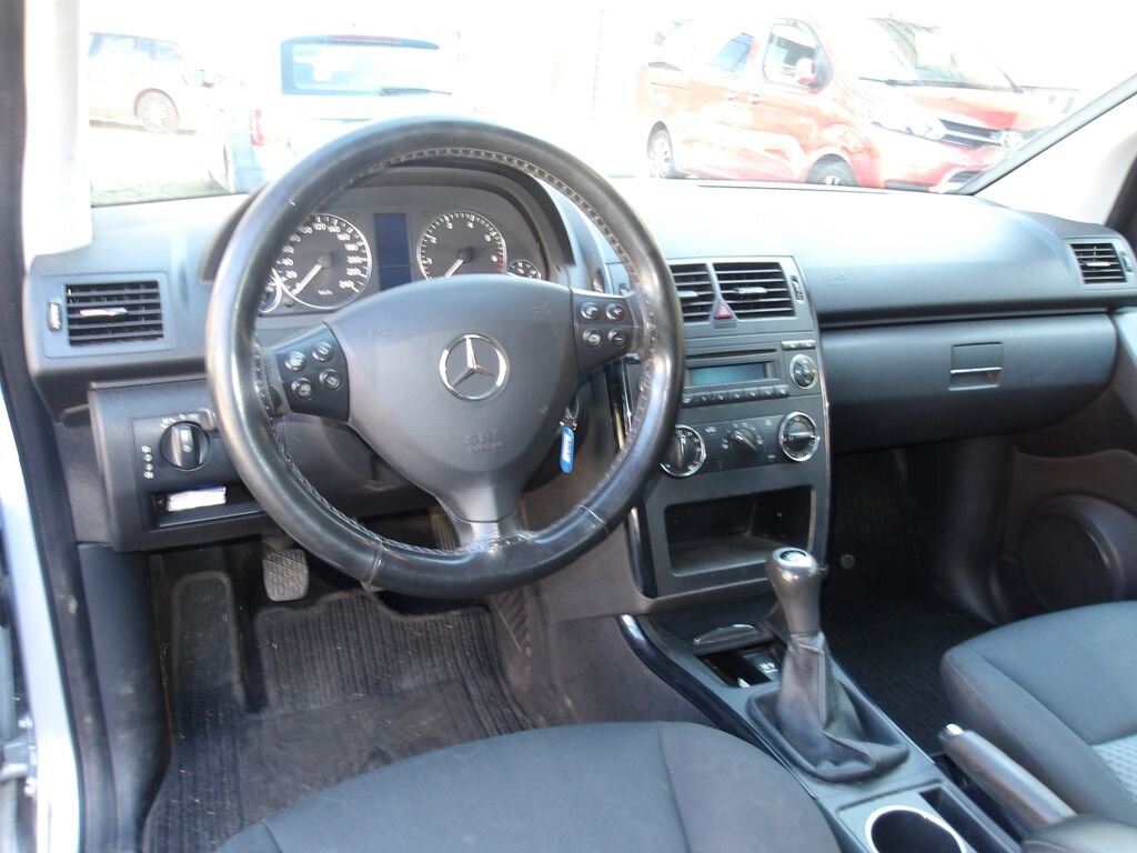 Mercedes-Benz Třídy A Hatchback 1,5 l 70 kw