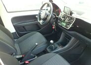Volkswagen up! 17
