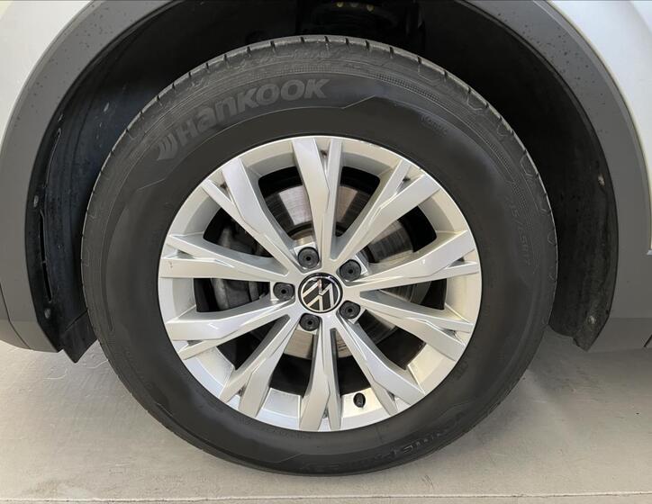 Volkswagen Tiguan 33